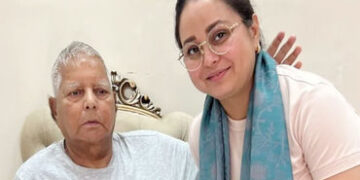 પરિવારમાં અંદરોઅંદર વિવાદ મુદ્દે લાલુ યાદવની પ્રથમ પ્રતિક્રિયા, જાણો શું કહ્યું | lalu yadav first r…