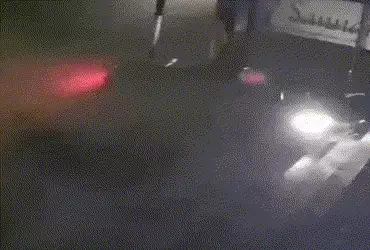 નવસારીમાં મોડી રાત્રે રફતારનો કહેર: ભયાનક કાર અકસ્માતમાં એકનું કરૂણ મોત, ત્રણ બાળકોને ઈજા | navsari …