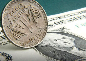 Rupee falls: ડોલર સામે ભારતીય રૂપિયામાં ઐતિહાસિક ઘટાડો, 89.61ના સ્તરે પહોંચ્યો | Rupee Hits Lifetime…