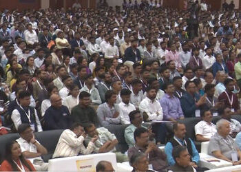 લાંબી પ્રતીક્ષા બાદ રાજ્યના 4473 ઉમેદવારોને સરકારી નોકરીના નિમણૂક પત્રો એનાયત, હજુ હજારો ભરતી પડતર |…