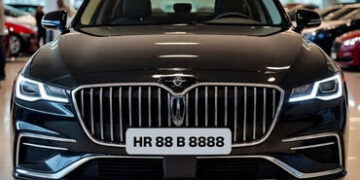 શોખ બડી ચીજ હૈ: કારના નંબર ‘HR 88 B 8888’ માટે ચૂકવ્યા રૂ.1.17 કરોડ, દેશનો સૌથી મોંઘો VIP નંબર | Car…