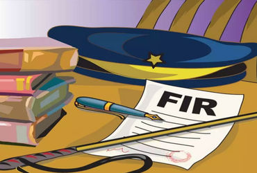 જામનગરમાં ખંભાળિયા ગેઇટ વિસ્તારમાંથી પસાર થઈ રહેલી યુવતીનો પીછો કરીને ઈશારા કરનાર શખ્સ સામે પોલીસે ગ…