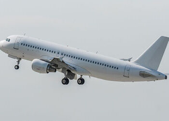 સોલાર રેડિએશનથી એરબસના 6,500 વિમાનો ‘ઠપ’ | 6 500 Airbus planes ‘grounded’ due to solar radiation