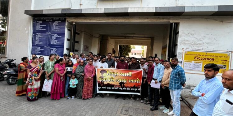 આર્મી પરિવાર તથા ક્ષત્રિય કારડીયા રાજપૂત સમાજ તેમજ ક્ષત્રિય કરણી સેના પરીવાર ભાવનગર દ્વારા કલેકટરશ્ર…