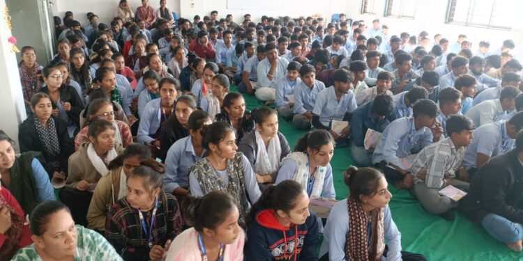 શ્રી જાગૃત નાગરિક ગ્રાહક સુરક્ષા મંડળ ડીસા દ્વારા ડીસા ગ્રામ્ય અને શહેર મામલતદાર ની પ્રેરક ઉપસ્થિતિમ…