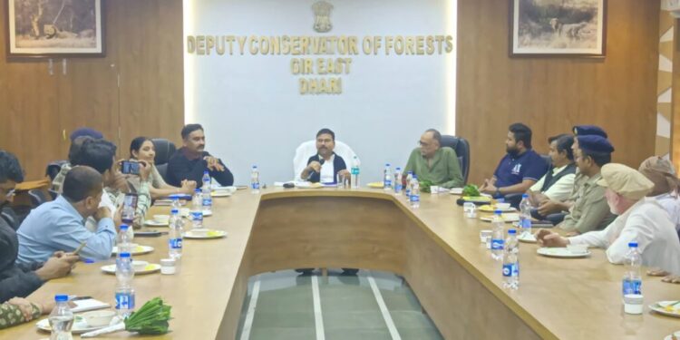 ગીર (પૂર્વ) વન વિભાગ ધારી દ્વારા ‘માનવ-વન્યપ્રાણી સંઘર્ષ નિવારણ’ પર વિશેષ જનજાગૃતિ સેમિનારનું આયોજન