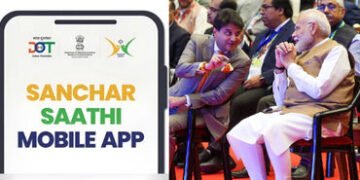 સંચાર સાથી એપ મામલે મોદી સરકાર બેફકૂટ પર, પ્રિ ઈન્સ્ટોલેશનનો આદેશ પાછો ખેંચ્યો | Govt Withdraws Orde…