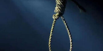 નડિયાદમાં નાણાકીય તકલીફથી કંટાળીને યુવકે ગળેફાંસો ખાધો | A young man hanged himself in Nadiad after …
