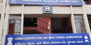 જિલ્લામાં ૯ સ્થળે ફૂડ એન્ડ સેફ્ટી ડિપાર્ટમેન્ટનું ચેકિંગ | Food and Safety Department checks at 9 pl…