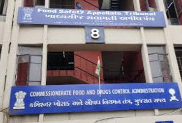 જિલ્લામાં ૯ સ્થળે ફૂડ એન્ડ સેફ્ટી ડિપાર્ટમેન્ટનું ચેકિંગ | Food and Safety Department checks at 9 pl…