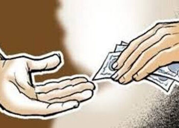 નિવૃત આસિસ્ટન્ટ GST કમિશનર સામે લાંચની માગણી અંગે ગુનો | Retired Assistant GST Commissioner booked f…
