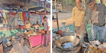 આણંદ જિલ્લામાં 25 પેઢીઓ પાસેથી ખાદ્ય પદાર્થના 12 નમૂના લેવાયા | 12 food samples were taken from 25 f…