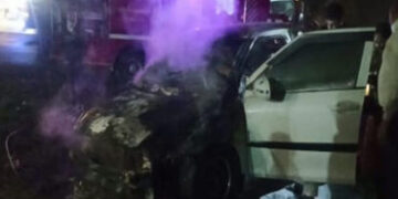 ચોટીલા નજીક થાન જતી ચાલુ કારમાં આગ લાગી | A car on its way to Thane caught fire near Chotila