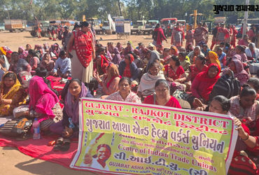 આંગણવાડી બહેનોની ધીરજ ખૂટી! પડતર માંગણી ‘પડતર’ જ રહેતા ગાંધીનગરમાં ફરી ધરણા પ્રદર્શન | Gandhinagar N…