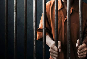 ભાવનગરના શખ્સને 5 કેસમાં 2-2 વર્ષ કેદની સજા | Bhavnagar man sentenced to 2 years in prison in 5 case…