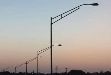 ટોપ-થ્રી સર્કલથી અધેવાડા સુધી સ્ટ્રીટ લાઈટ બંધ હોવાથી અંધારપટ્ટ | There is darkness from Top Three C…