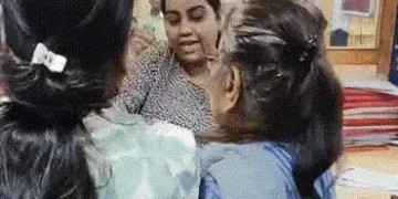 અમદાવાદ: ડરેલા હાવભાવવાળા વૃદ્ધાએ 33 લાખની FD તોડાવી, બેન્ક સ્ટાફને શંકા જતાં ‘ડિજિટલ અરેસ્ટ’થી બચાવ…