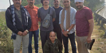 ખૂનના કેસમાં 9 વર્ષથી ફરાર કેદીને પકડવા વડોદરા પોલીસે યુપીની કંપનીમાં મજૂર બની કામ કર્યું | Vadodara…