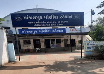 વડોદરાના ફાઇનાન્સરે આર.સી.બુકમાં ચેડાં કરી આણંદના વેપારીને ટેમ્પો વેચી દીધો | Vadodara financier tam…