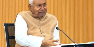 હિજાબ વિવાદ વચ્ચે અચાનક CM નીતિશ કુમારની સુરક્ષા વધારાઈ, સોશિયલ મીડિયા પર મળી હતી ધમકી | CM Nitish K…
