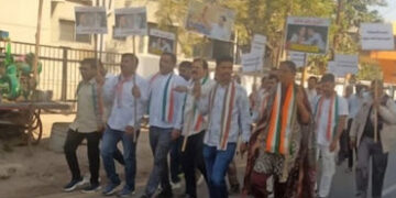 જામનગર જિલ્લા કોંગ્રેસ દ્વારા ભાજપ સામે વિરોધ પ્રદર્શન અને રેલીમાં કુલ 14 કાર્યકરોની અટકાયત કરાઈ | J…
