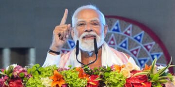 ઘૂસણખોરોને બચાવવાના પ્રયાસ કરી રહ્યા છે દેશદ્રોહી, SIR મુદ્દે PM મોદીનો વિપક્ષને જવાબ | National New…