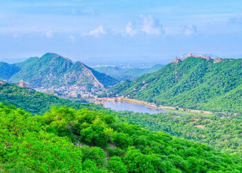 અરવલ્લી પર્વતમાળા સામે સંકટ, 90% વિસ્તારમાં જમીન-ખનીજ ખનનથી નુકસાનની દહેશત