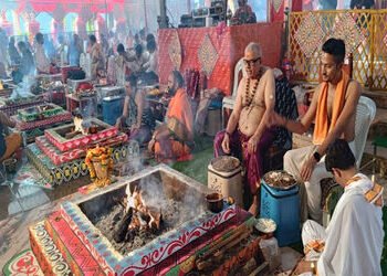 માંડલ લક્ષચંડી મહાયાગમાં ચંડીપાઠના મંત્ર-શ્લોકની 1.01 કરોડ આહુતિ પૂર્ણ | 1 01 crore offerings of Cha…