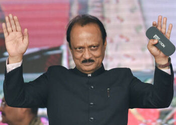 અજિત પવાર કોંગ્રેસ સાથે ગઠબંધન કરશે? દિગ્ગજ નેતાને ફોન પર આપી ઓફર, મહારાષ્ટ્રના રાજકારણમાં હલચલ | Wi…