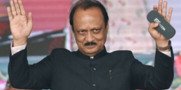 અજિત પવાર કોંગ્રેસ સાથે ગઠબંધન કરશે? દિગ્ગજ નેતાને ફોન પર આપી ઓફર, મહારાષ્ટ્રના રાજકારણમાં હલચલ | Wi…