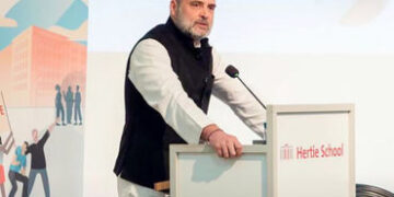 બંધારણ ખતમ કરવા માંગે છે ભાજપ, સંસ્થાઓ પર કબજો કર્યો: જર્મનીમાં રાહુલ ગાંધીનું મોટું નિવેદન | BJP Wa…