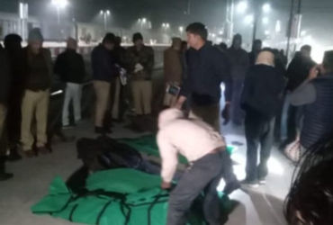 રેલવે ટ્રેક ઓળંગતા 5 લોકો ટ્રેન નીચે કચડાયા, ઉત્તરપ્રદેશના શાહજહાંપુરમાં માતમ પ્રસર્યો