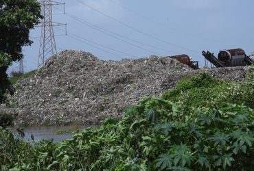 જાંબુઆ લેન્ડફિલ સાઈટના કારણે ભૂગર્ભજળ પ્રદૂષિત થઈ રહ્યું છે | jambua landfill sight polluting ground…