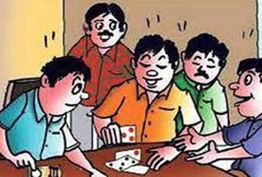 ટાંકી ચોકમાંપ્લાસ્ટિકના ટોકનથી જુગાર રમતા 6 લોકોની ધરપકડ, લાખોનો મુદ્દામાલ જપ્ત | 6 people arrested …