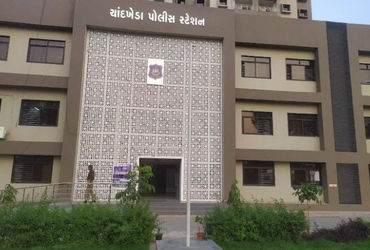 ‘થાય એ કરી લો, હું એને પ્રેમ કરતો રહીશ..’ અમદાવાદમાં બે યુવકો પર પ્રેમીનો ધારીયા વડે હુમલો | Ahmedab…