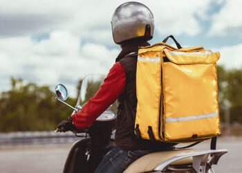 આજે ગિગ વર્કર્સની હડતાળ, નવા વર્ષની ઉજવણી બગાડશે! જાણો એમની માગણીઓ વિશે