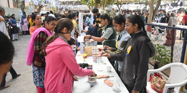 અમદાવાદ નૂતન ઈંગ્લીશ સ્કૂલ દ્વારા વિદ્યાર્થીઓ માટે વિન્ટર કાર્નિવલ યોજાયો