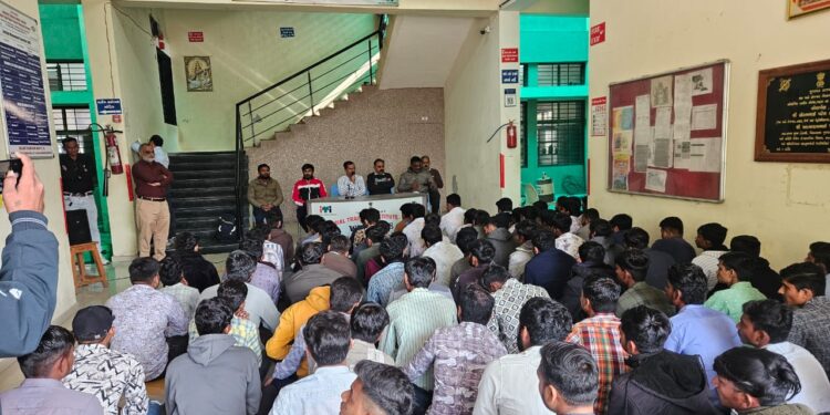 ઔધોગિક તાલીમ સંસ્થા ખાતે Maruti Suzuki Ind Pvt Ltd. ના સહયોગથી ભરતી મેળો યોજાયો.