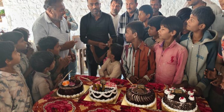 વલભીપુરના યુવા અગ્રણી બ્રીજરાજસિંહ ગોહિલના ૩૯મા જન્મદિનની અનોખી ઉજવણી: સેવાનો ત્રિવેણી સંગમ રચાયો