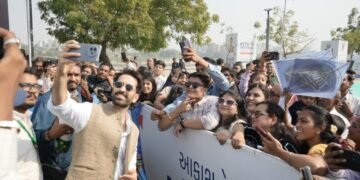 Space Gen: Chandrayaan પહેલાં અભિનેતા નકુલ મહેતા અમદાવાદમાં ફ્લાવર શો અને આંતરરાષ્ટ્રીય પતંગ મહોત્સવ…