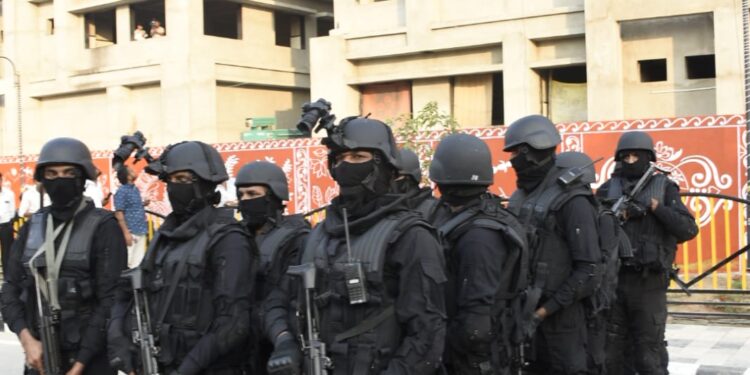 સુરક્ષા, સંકલ્પ અને સાહસનો સંગમ:પ્રજાસત્તાક પર્વ પૂર્વે ચેતક કમાન્ડોની જોવા મળી દિલધડક મોકડ્રીલ