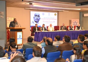 અમવાદમાં ‘રાષ્ટ્ર નિર્માણના પ્રણેતા : સરદાર વલ્લભભાઈ પટેલ’ વિષય પર એક દિવસીય રાજ્ય સ્તરીય પરિસંવાદ ય…