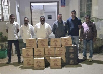 દાઠા પોલીસ સ્ટેશન વિસ્તારમાં ભાવનગર એલસીબી નો સપાટો ભારતીય બનાવટનાં ઇંગ્લીશ દારૂની બોટલ નંગ-૨૪૦ કિ.ર…