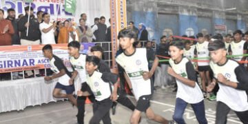 VIDEO: જૂનાગઢમાં કડકડતી ઠંડી વચ્ચે 40મી ગિરનાર આરોહણ-અવરોહણ સ્પર્ધા યોજાઈ, 1115 સ્પર્ધકોએ લીધો ભાગ |…