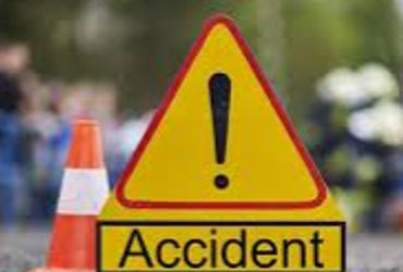 વડોદરાથી આજવા જતી સિટિ બસને અકસ્માત ઃ એકનું મોત, ૭ ને ઇજા | City bus going from Vadodara to Ajwa mee…