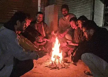 ઠંડી કે માવઠું? આગામી 5 દિવસ કેવું રહેશે ગુજરાતનું વાતાવરણ, જાણો હવામાન વિભાગની આગાહી | Gujarat Weat…