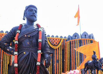 શિવાજી મહારાજ વિશે એવું તો શું પ્રકાશિત કર્યું કે ઓક્સફોર્ડ યુનિવર્સિટીએ બે દાયકા બાદ માફી માગી | Wh…