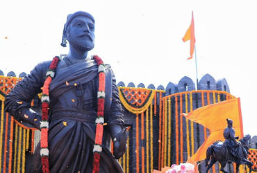 શિવાજી મહારાજ વિશે એવું તો શું પ્રકાશિત કર્યું કે ઓક્સફોર્ડ યુનિવર્સિટીએ બે દાયકા બાદ માફી માગી | Wh…