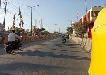 વિરમગામમાં ઓવરબ્રિજ પર લોખંડના તાર લગાવવા માંગ | Demand to install iron wires on the overbridge in V…