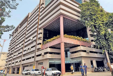 અમદાવાદીઓએ વ્યાજ માફીને વધાવી, માત્ર 7 જ દિવસમાં AMCની તિજોરીમાં ઠલવાયા રૂ. 24 કરોડ | Ahmedabad Muni…